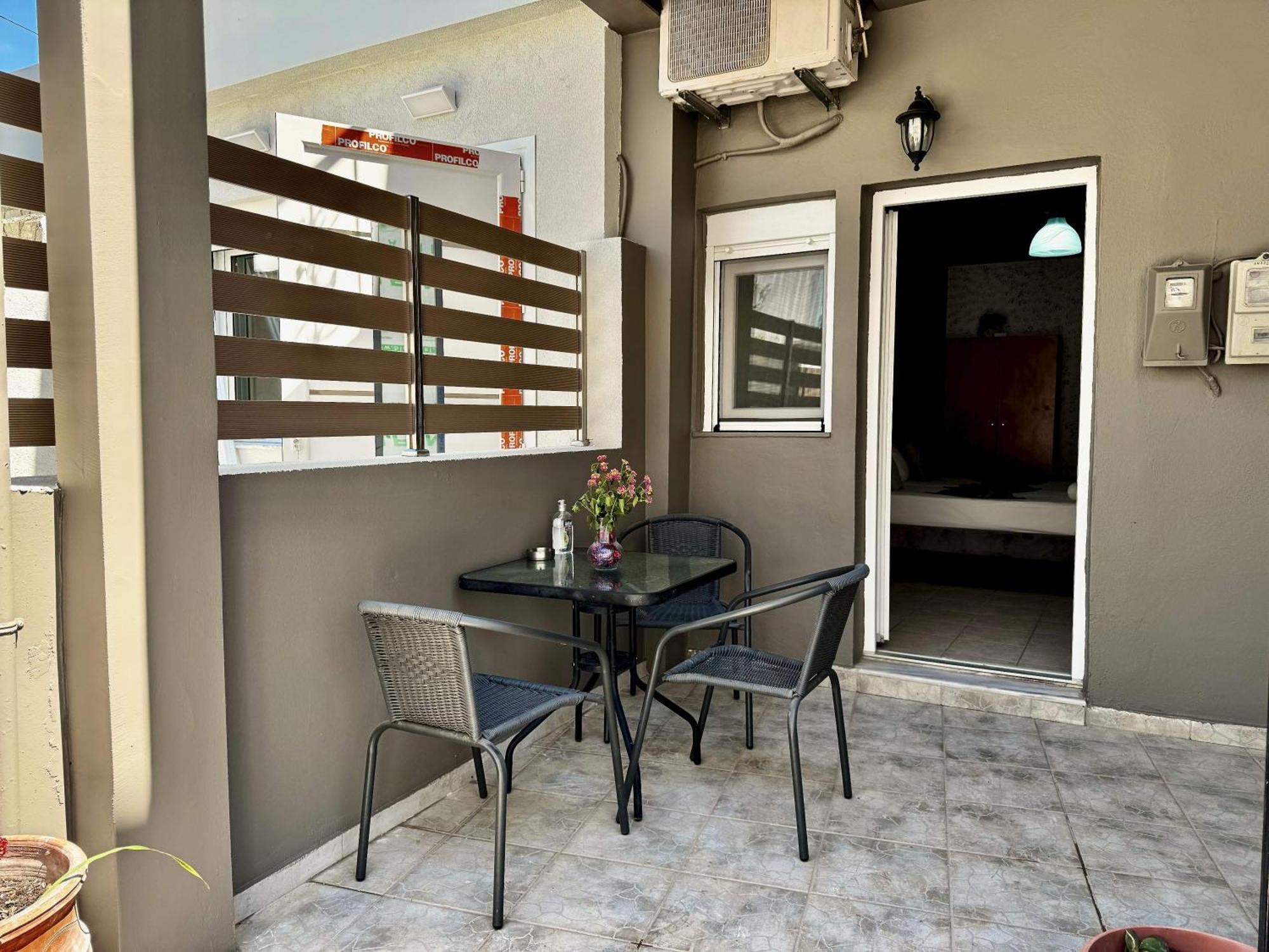 "Studios Anna" Lentas Exterior photo