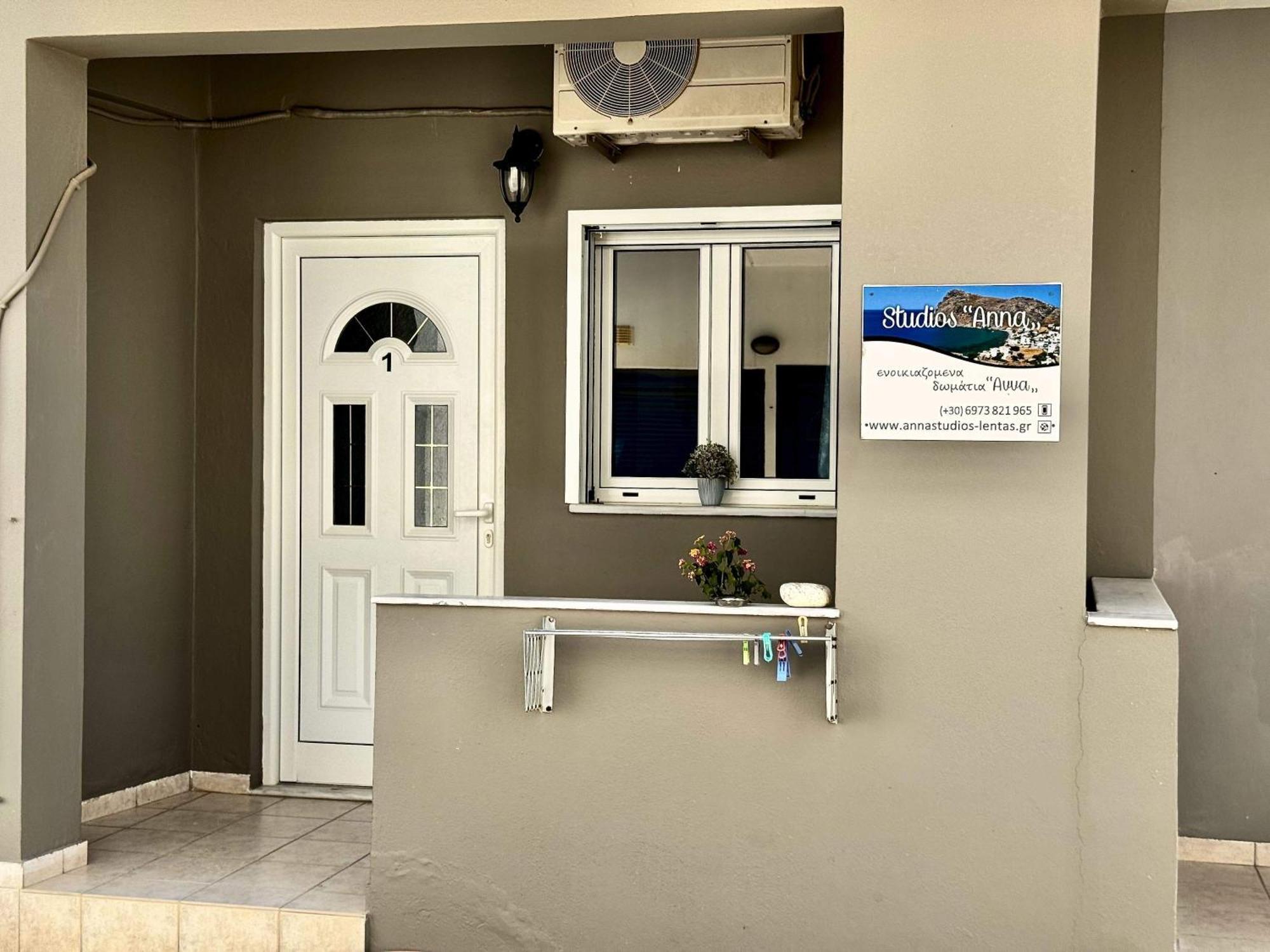 "Studios Anna" Lentas Exterior photo